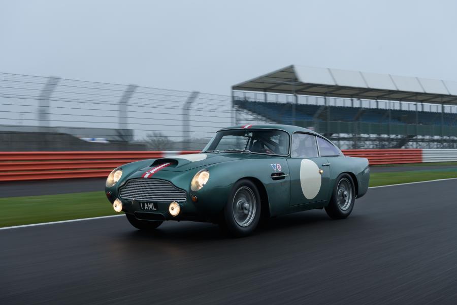  Aston Martin DB4 GT Continuation 2017 года  (WW) (фото 1 из 83)